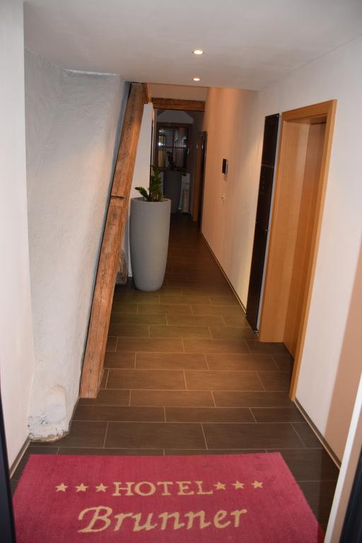 Appartement-Hotel Gh Zum Goldenen Schiff เอนส์ ภายนอก รูปภาพ