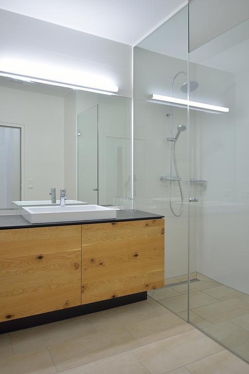 Appartement-Hotel Gh Zum Goldenen Schiff เอนส์ ภายนอก รูปภาพ
